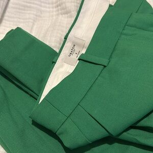 Green Aritzia effortless pant